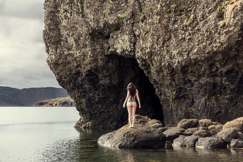 Female model photo shoot of Dakota Beylix in Iceland