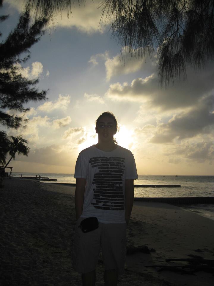Male model photo shoot of Aaron Billmyre in George town, cayman islands