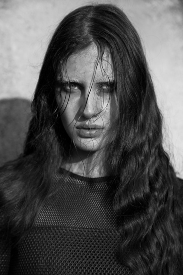 Female model photo shoot of Agness Trawczynska