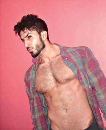 Male model photo shoot of Maiwand