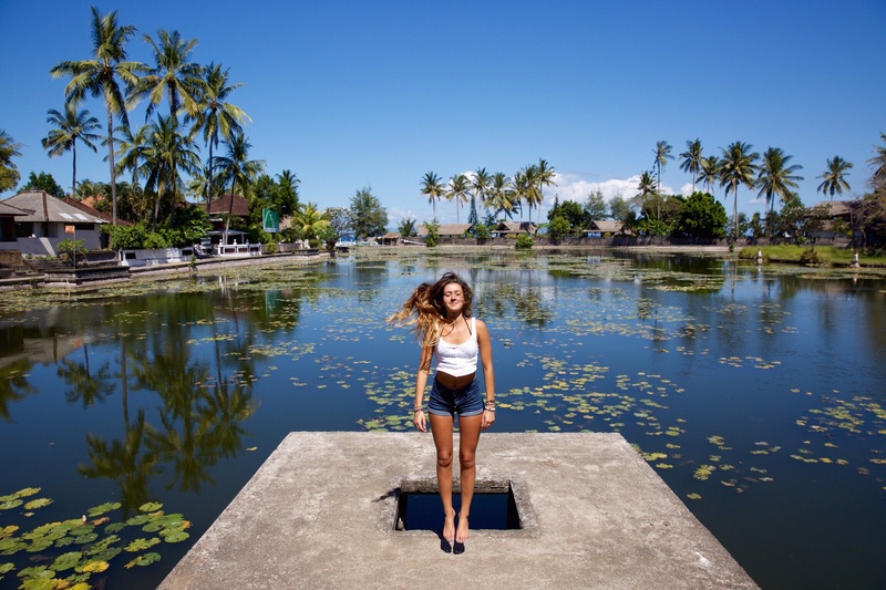 Female model photo shoot of hannahhdavis in Bali