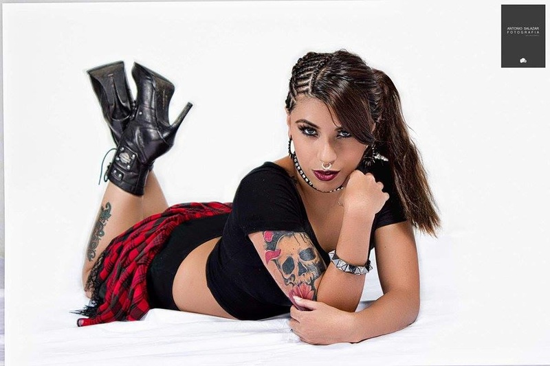 Female model photo shoot of Leona Barrientos