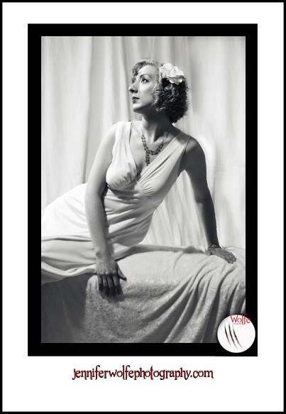 Female model photo shoot of Ann Duveaux