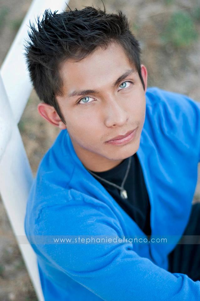 Male model photo shoot of HectorRodriguez