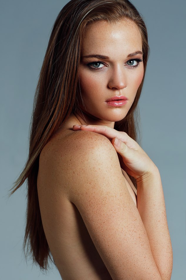 Female model photo shoot of Mikaela K
