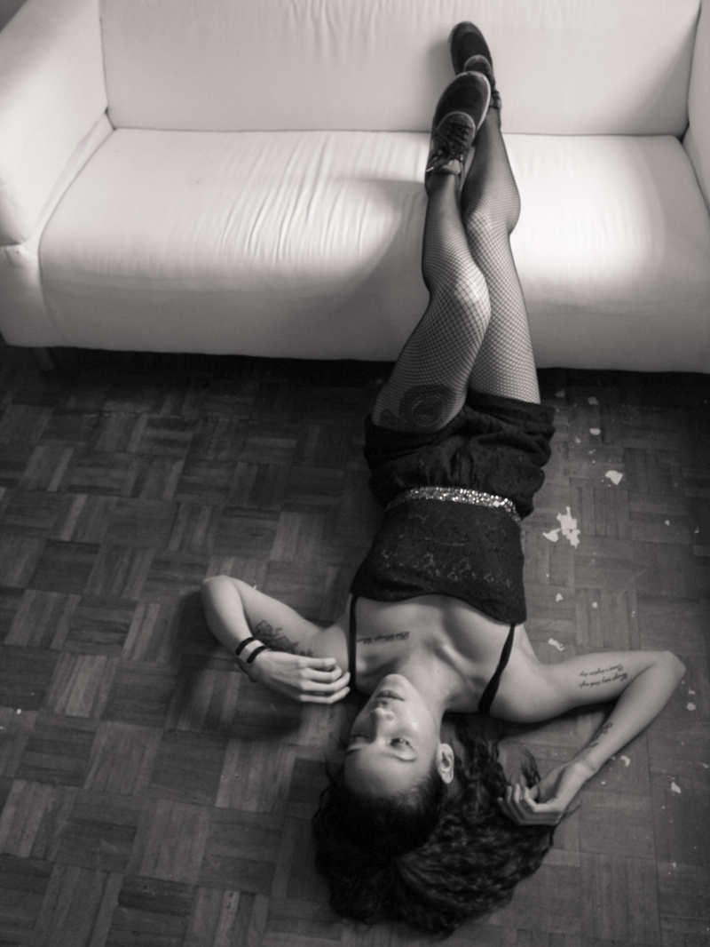 Female model photo shoot of rheanspence