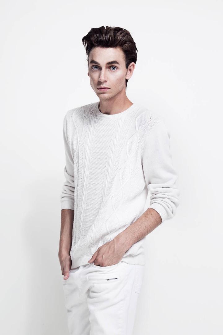 Male model photo shoot of Alexander Rain