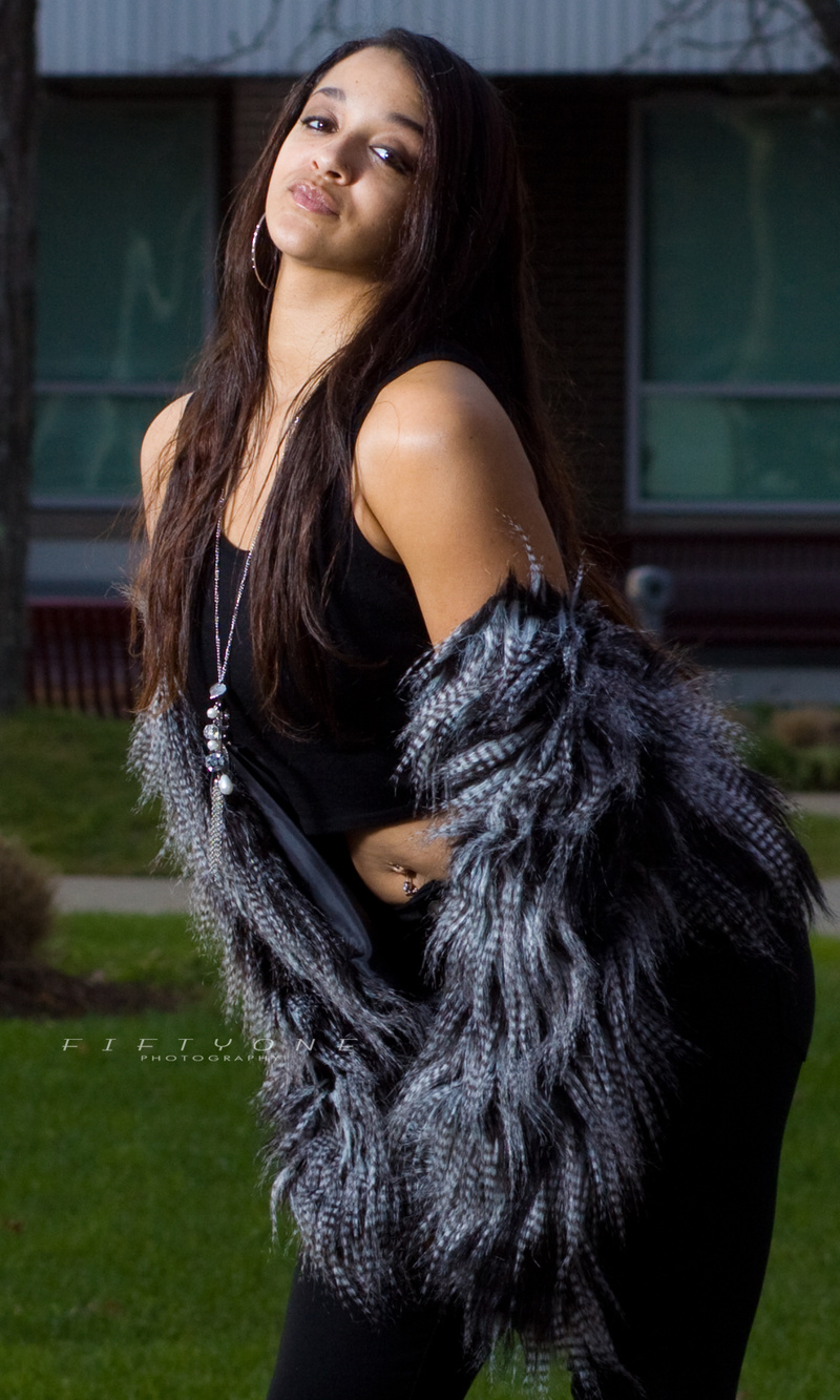 Female model photo shoot of Shannon Cicconi