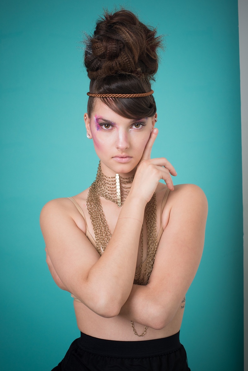 Female model photo shoot of Leigh schultz in Toronto