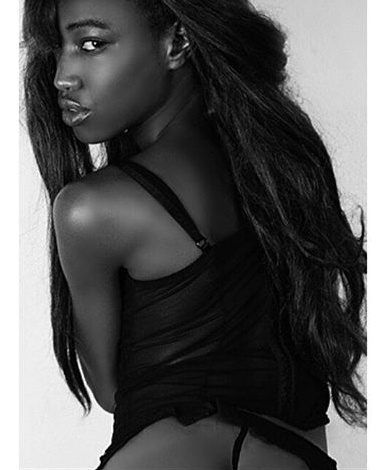 Female model photo shoot of Jenypher HaitianBratt