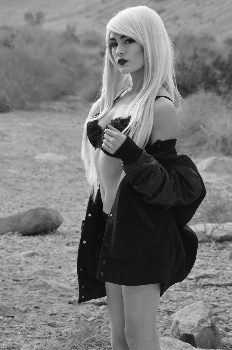 Female model photo shoot of Qahnaarxn in Coachella Valley