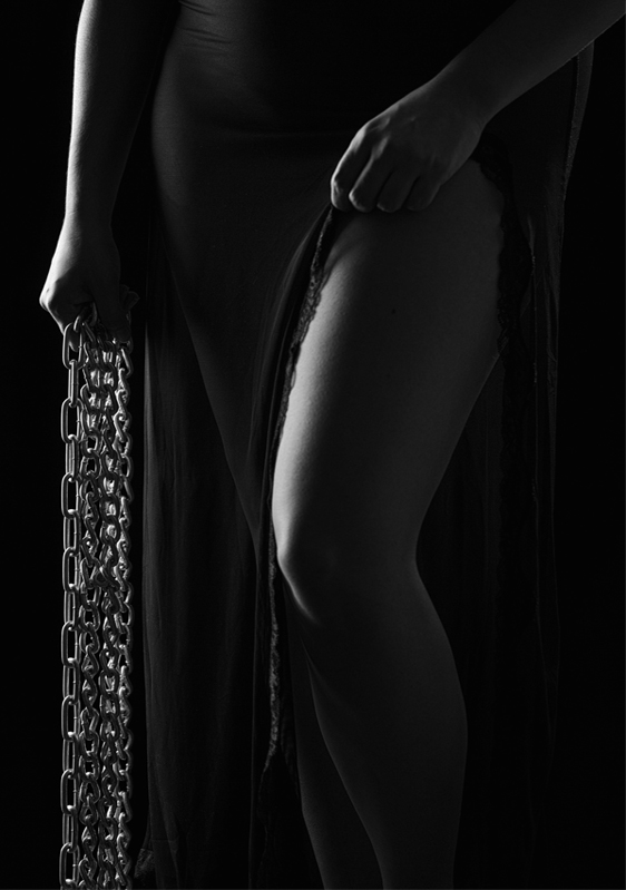 Female model photo shoot of Helanna by Romantic Photographic