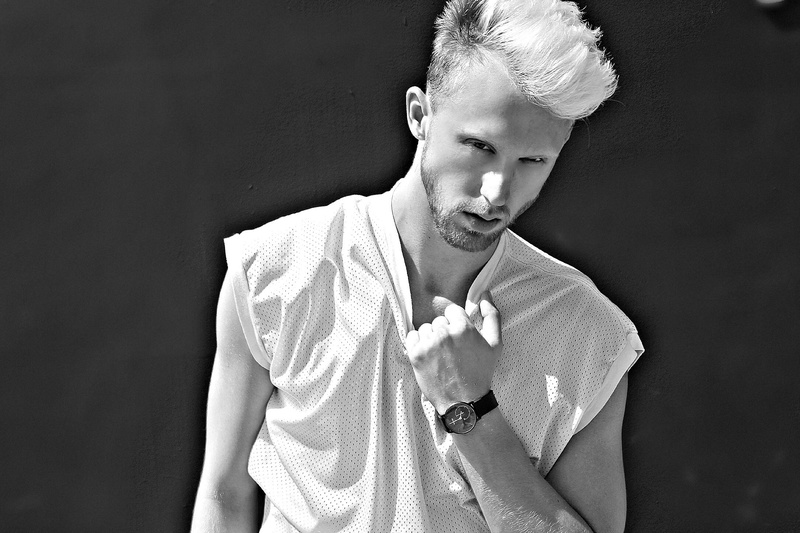 Male model photo shoot of Jeremy Murphy