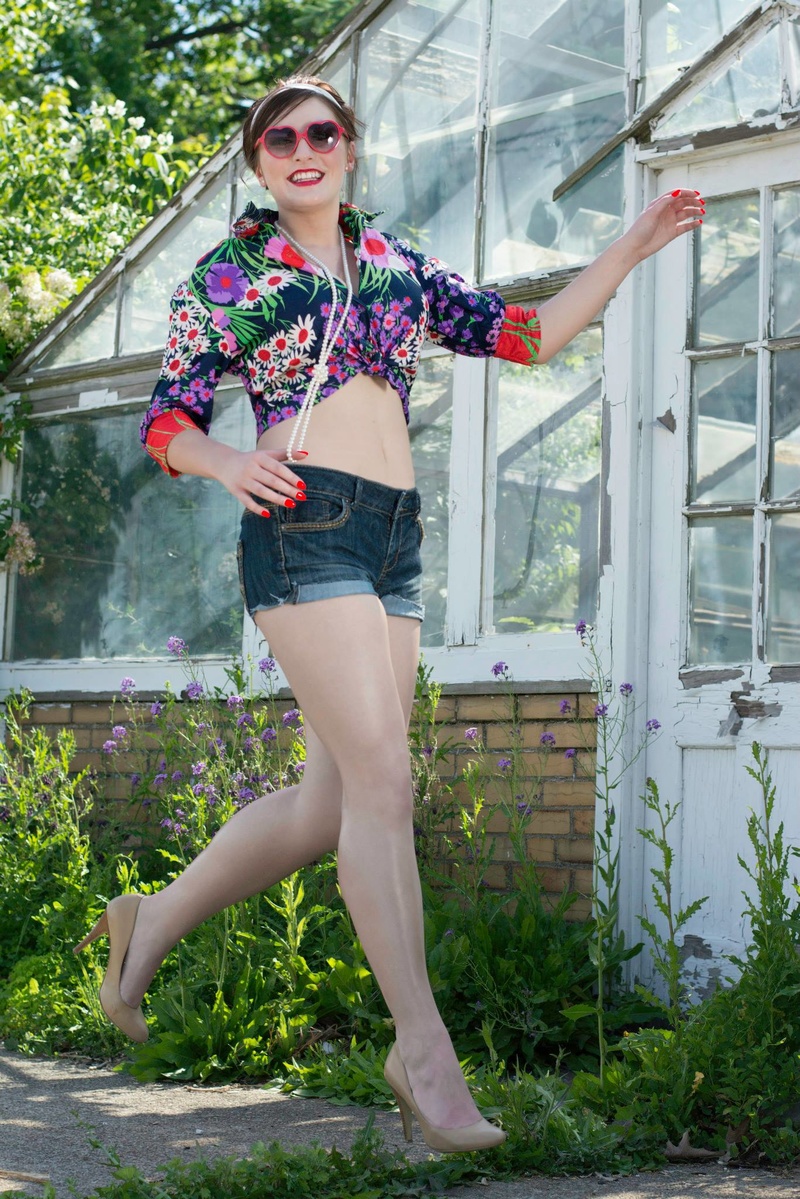 Female model photo shoot of jamie rachel