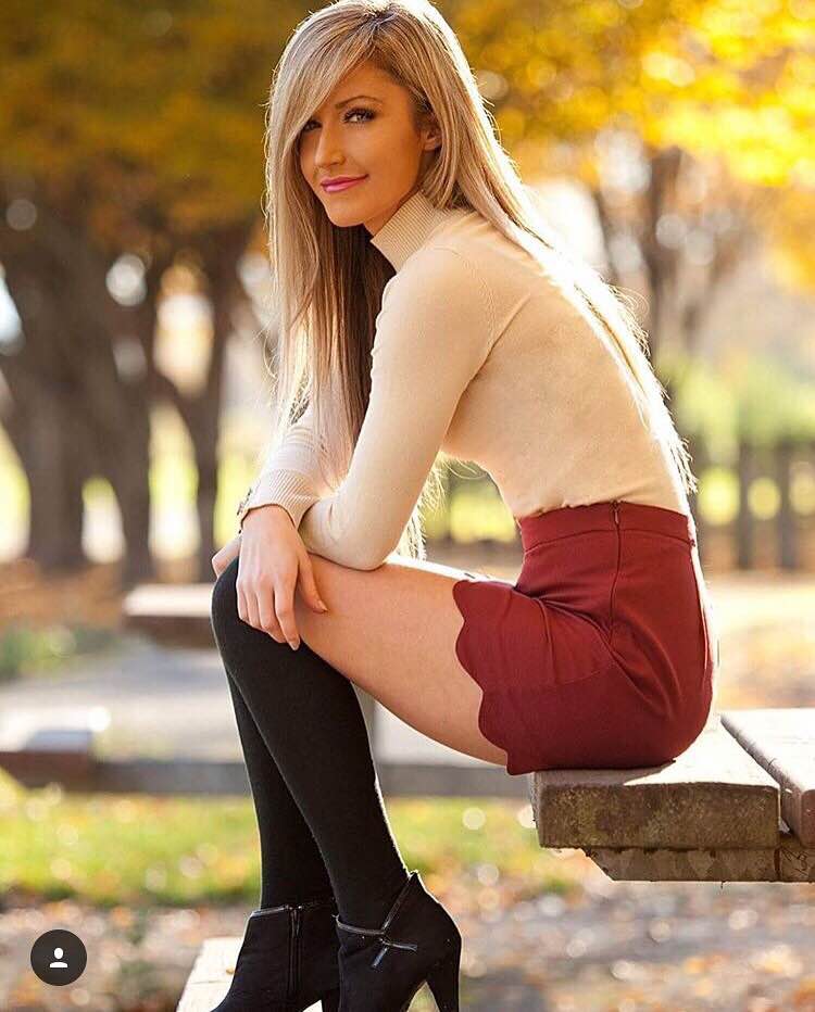 Female model photo shoot of atomlinson in Oregon
