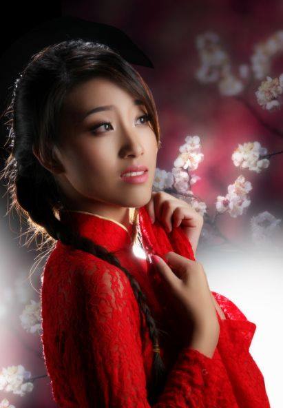 Female model photo shoot of Christina Nguyen