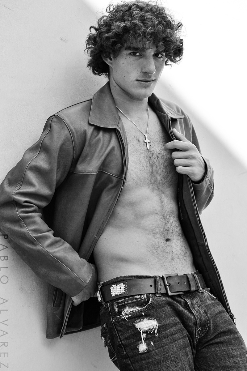 Male model photo shoot of Pablo Alvarez in DAVIE, FL