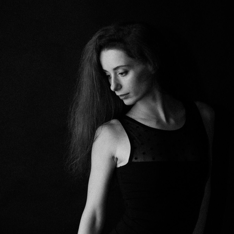 Female model photo shoot of Anastasia Horkh
