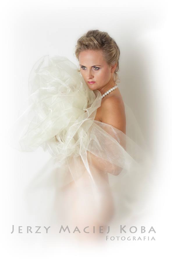 Female model photo shoot of Aleksandra Baltic in Poland