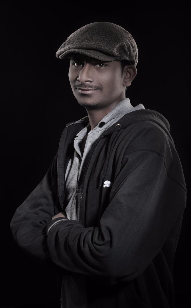 Male model photo shoot of milindmokashi in Pune