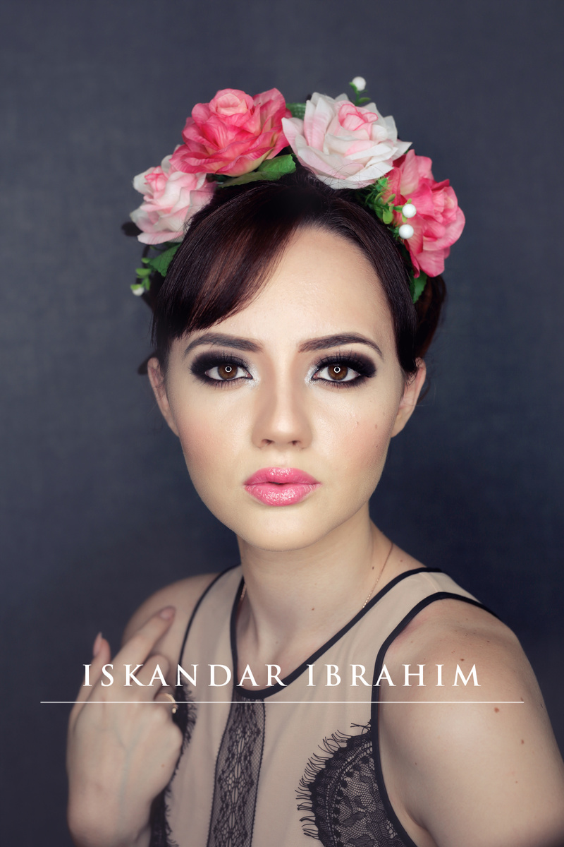Male model photo shoot of Iskandar Ibrahim