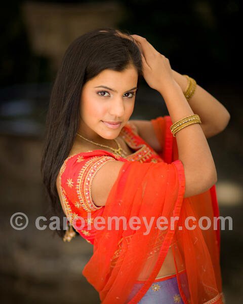 Female model photo shoot of Priya129