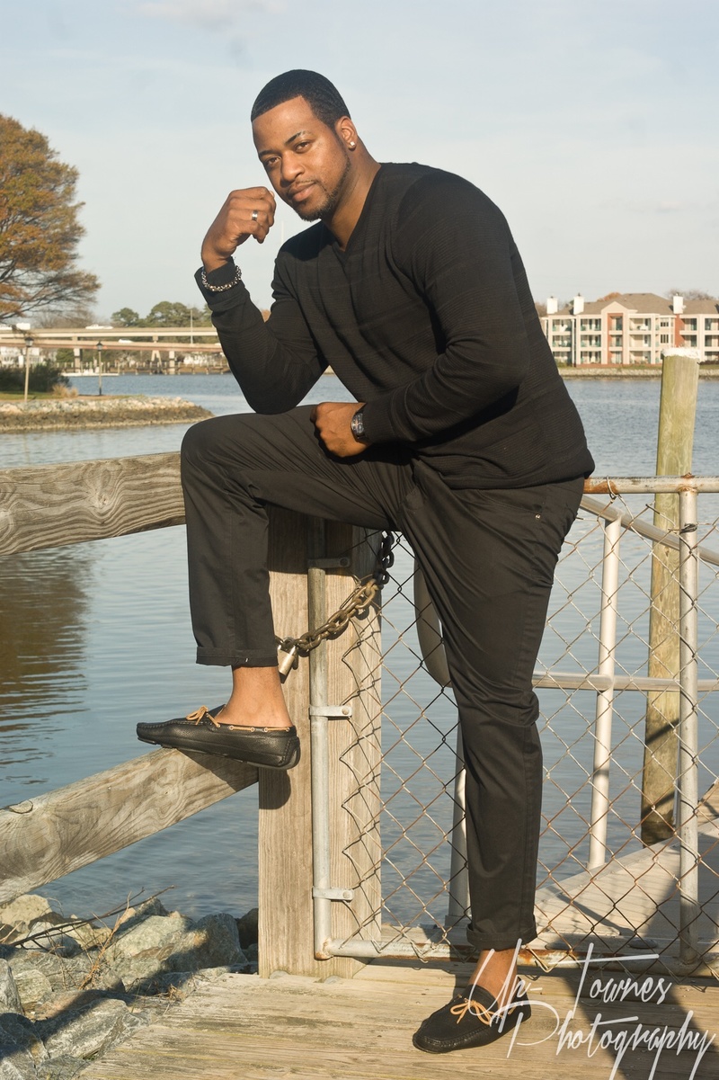 Male model photo shoot of Fly_Fine_Focused