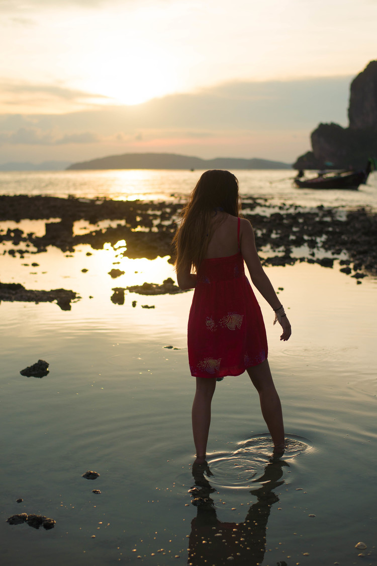 Female model photo shoot of kaylinishime in Thailand