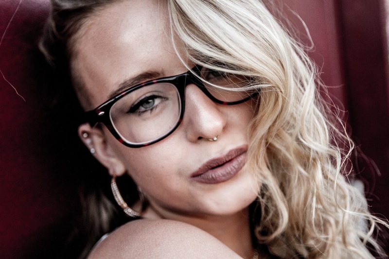 Female model photo shoot of Cate Henry
