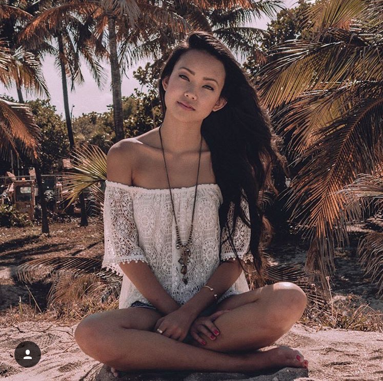 Female model photo shoot of Erika Enriquez 
