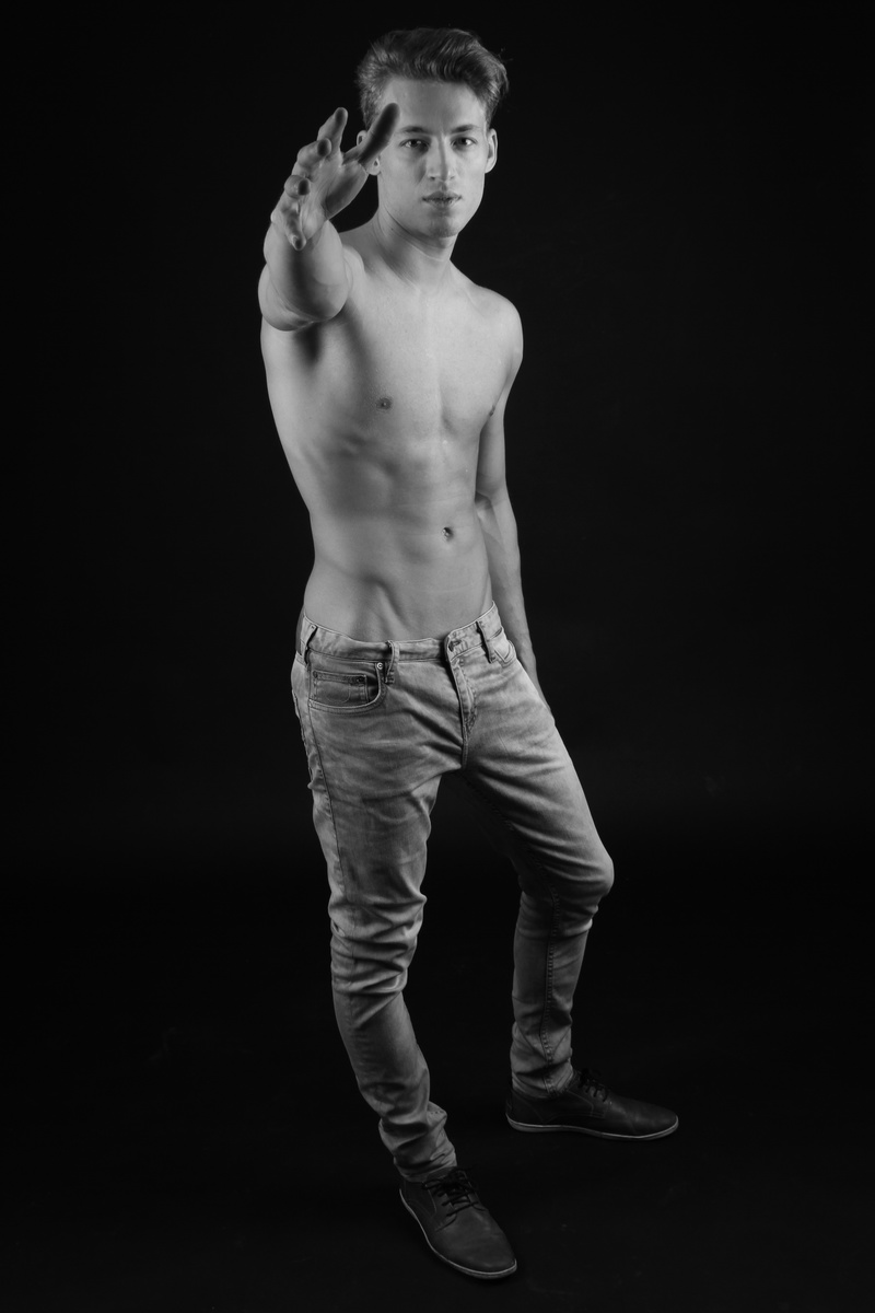Male model photo shoot of SJonas