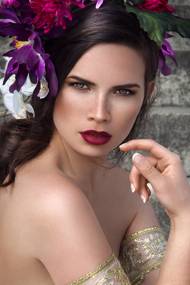 Female model photo shoot of Svetlana Dyadik
