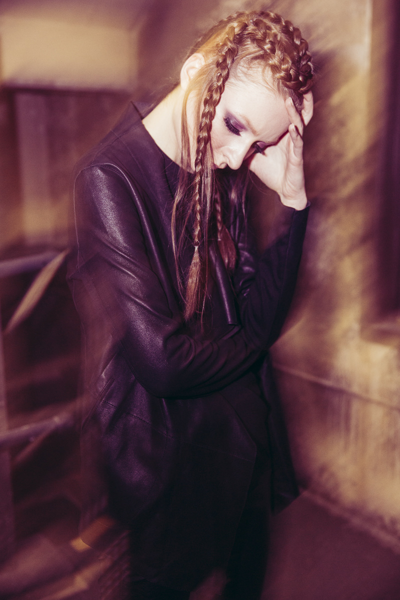 Female model photo shoot of Erin Taylor Hair