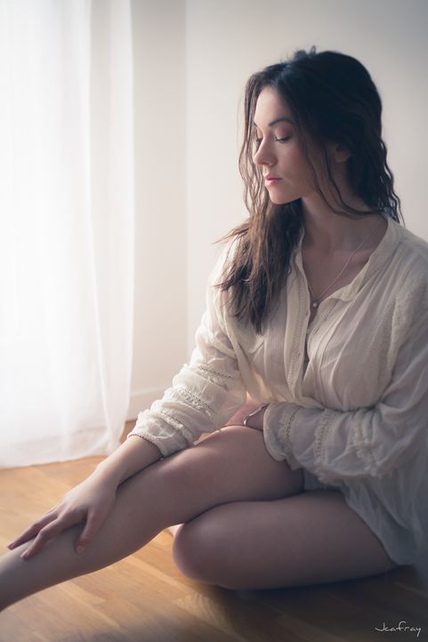 Female model photo shoot of Tanya Song