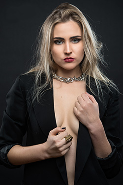 Female model photo shoot of LunaLuxe