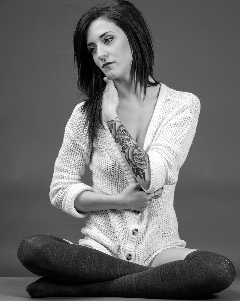 Female model photo shoot of laurenhjones