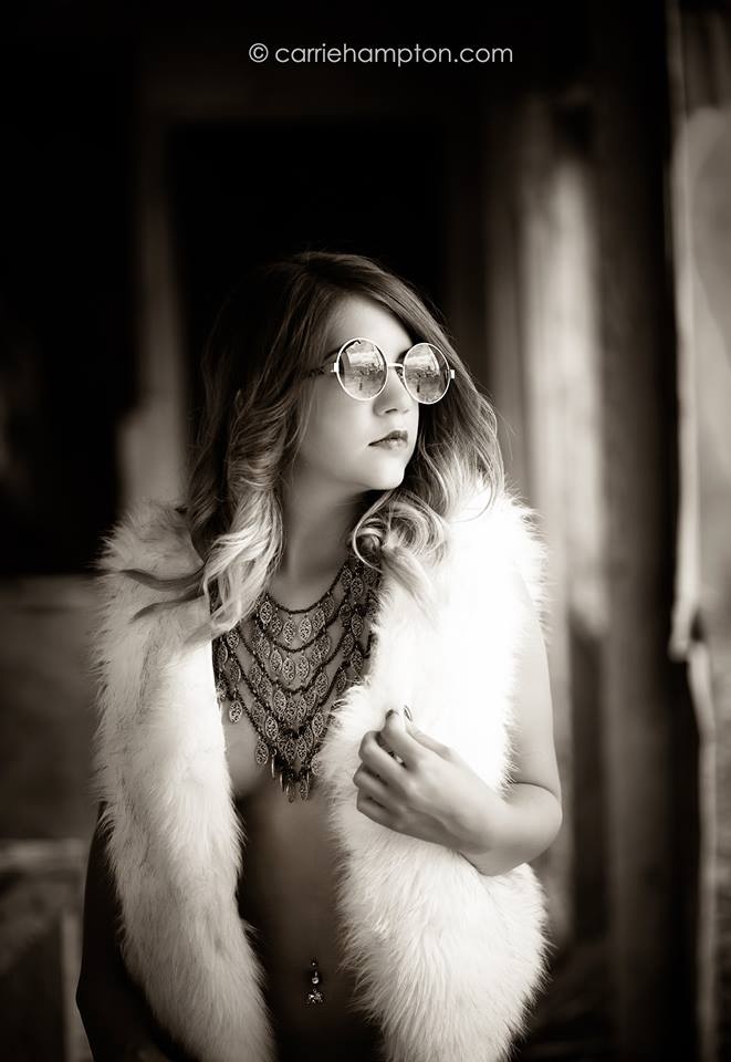 Female model photo shoot of Alexandra Artis in Lime, Oregon