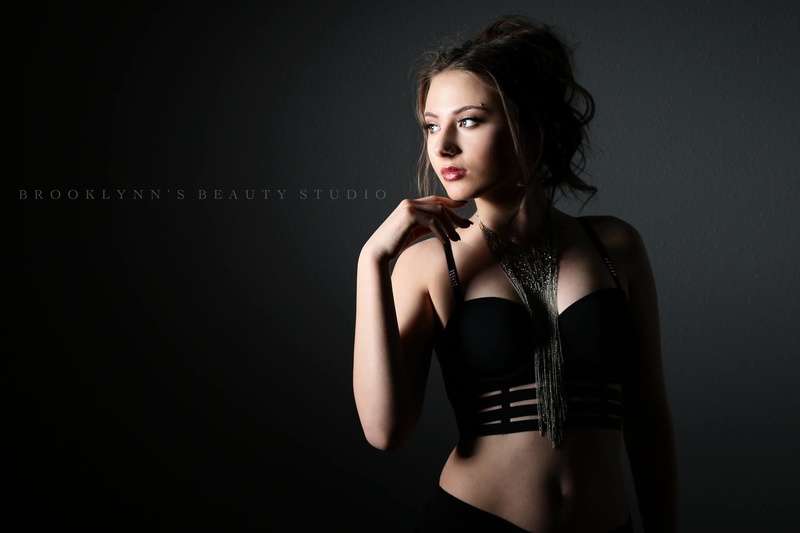 Female model photo shoot of Alina_l in Pocatello, Idaho