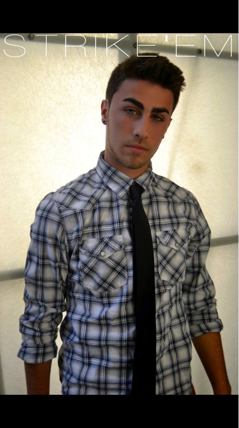 Male model photo shoot of Michaeldentino