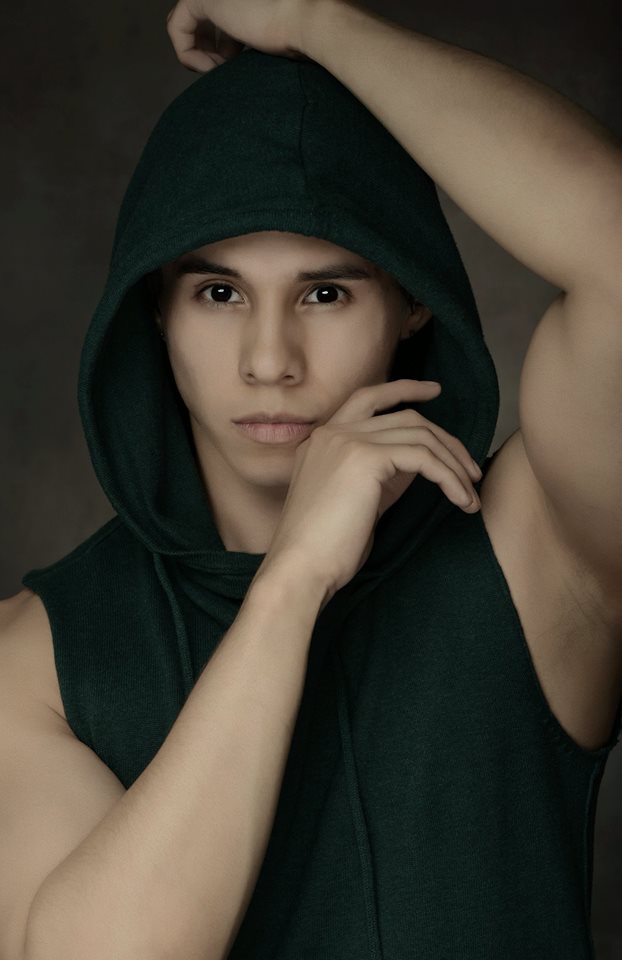 Male model photo shoot of Jason Dresdner