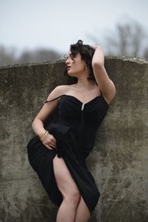 Female model photo shoot of Michelle Mnemosyne