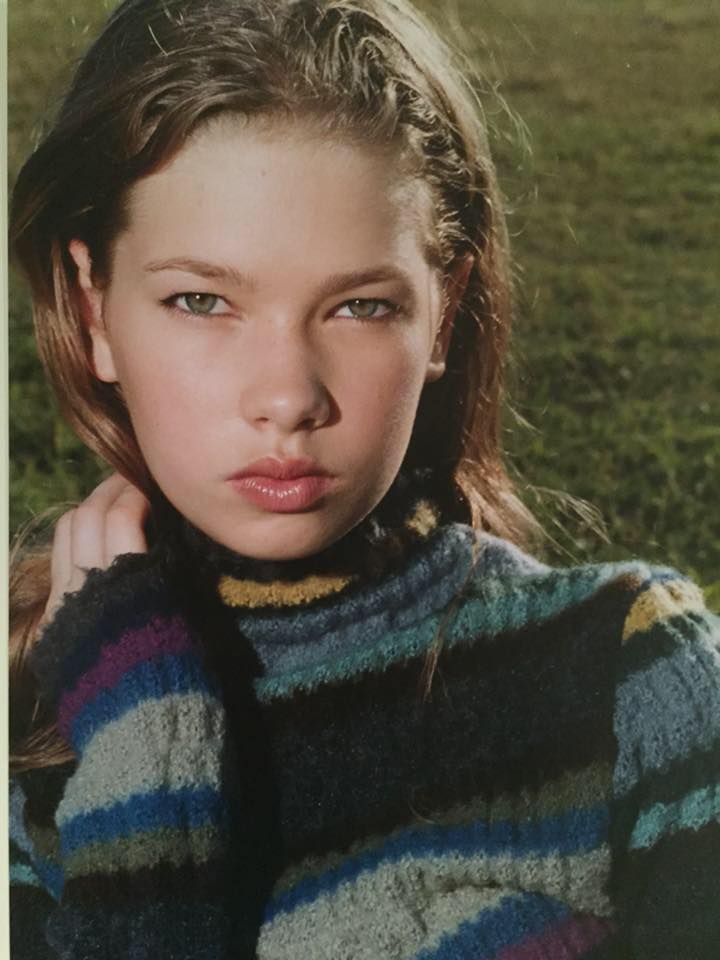 Female model photo shoot of Lisa van Pinxteren