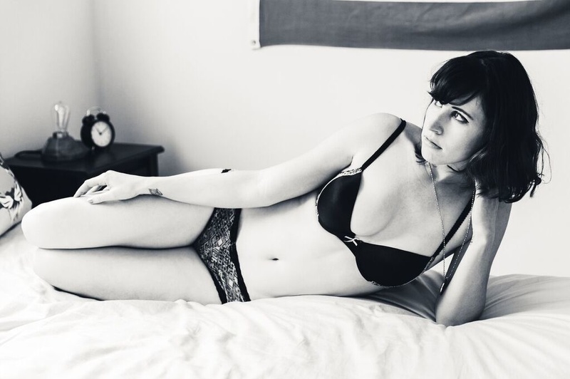 Female model photo shoot of Jaimee Wolfe