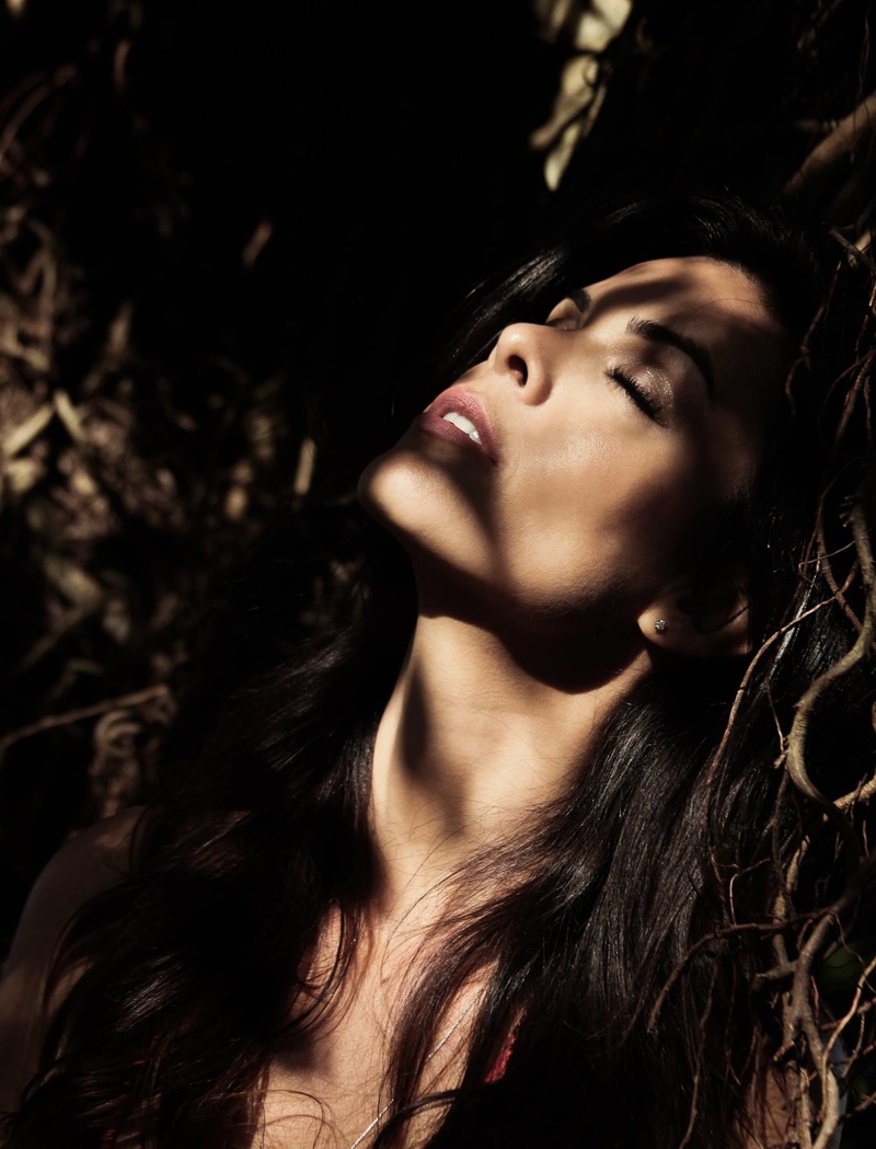 Female model photo shoot of Isabelle Fontes by Leonardo Holanda in Miami Beach, FL