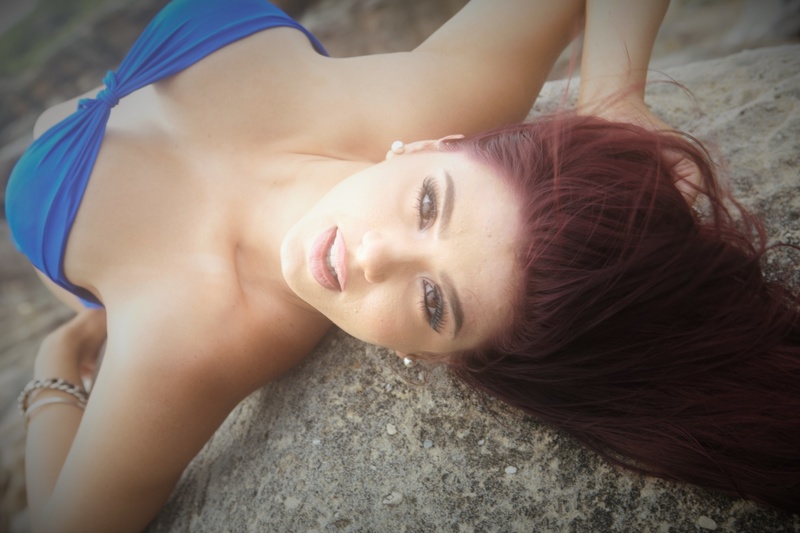 Female model photo shoot of Alexys Dalgity