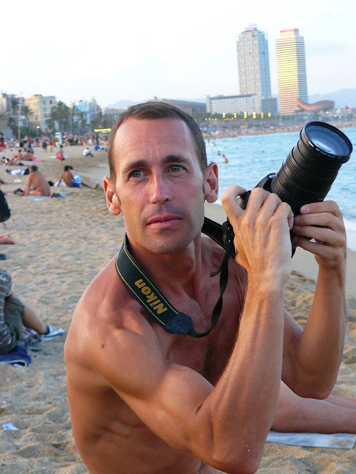 Male model photo shoot of Ramon Redel in Barcelona