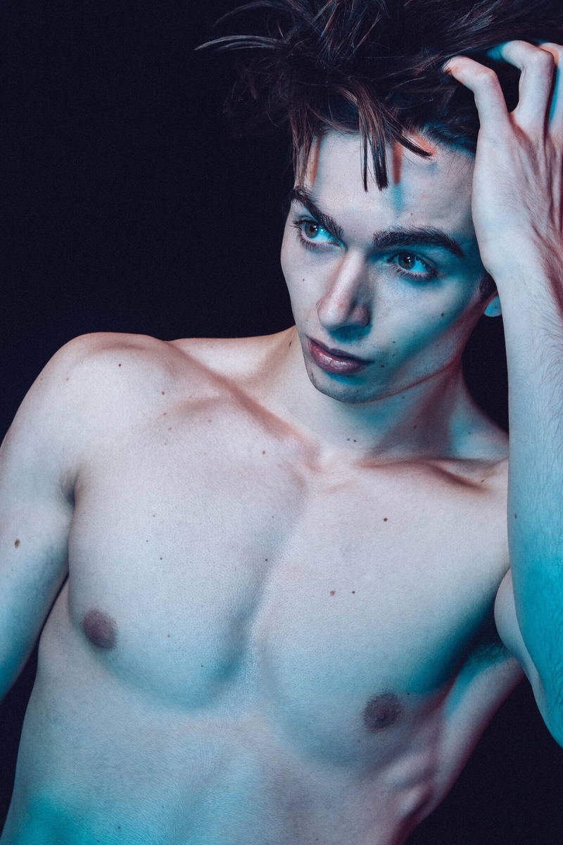 Male model photo shoot of ConnorGibb
