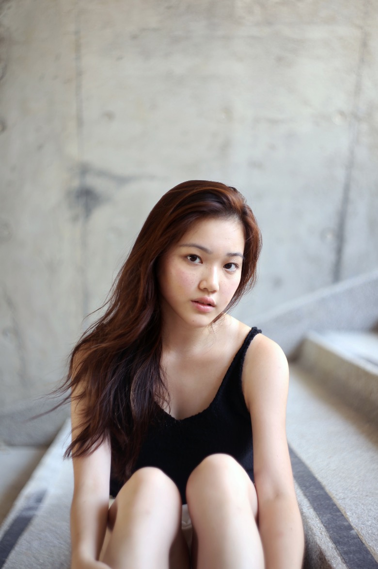 Female model photo shoot of janicec_