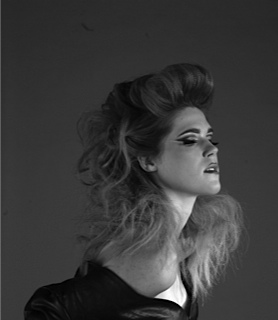 Female model photo shoot of Berdine