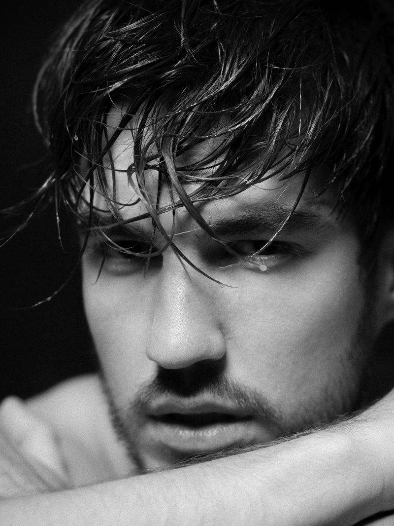 Male model photo shoot of Yannick TOUSSAINT